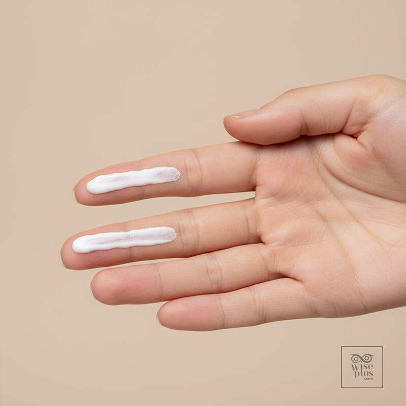 กฎสองนิ้วสำหรับปริมาณกันแดดหน้าและคอ